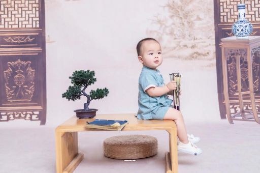 赤峰宝宝反复发烧呕吐